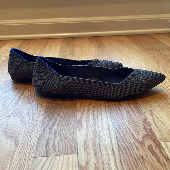 🦄 Rothy’s walnut python points, size 9 🦄 - Picture 7 of 7